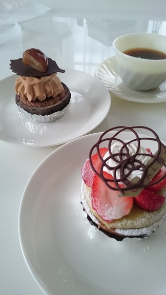 PATISSERIE SALUT (パティスリーサリュー）_c0185445_16381381.jpg