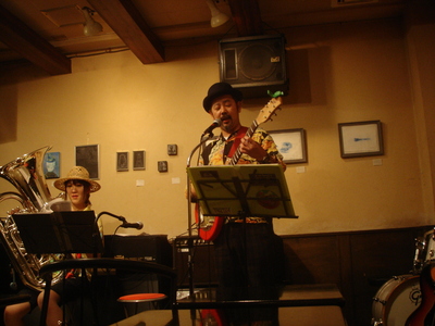 gieeで4+1展スタート 3・4_e0019167_8243823.jpg