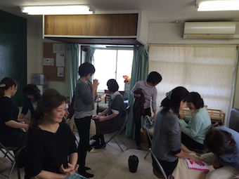 今日はアロマハンドスタッフ登録&勉強会でした_a0191183_1652184.jpg