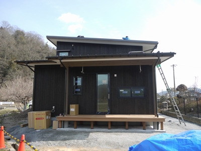 現場の進捗状況の報告です。_b0131012_21483392.jpg