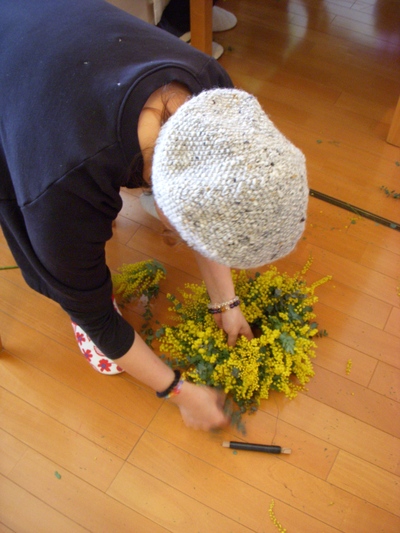 出張レッスン ”ミモザのリース。。。_a0229658_2030427.jpg