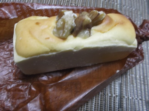 糖質オフベイクドチーズケーキ 胡桃_f0076001_149367.jpg