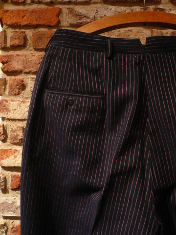 1940s \" UNKNOWN \" VINTAGE -PIN DOT STRIPES- WOOL TROUSERS ._d0172088_22561161.jpg