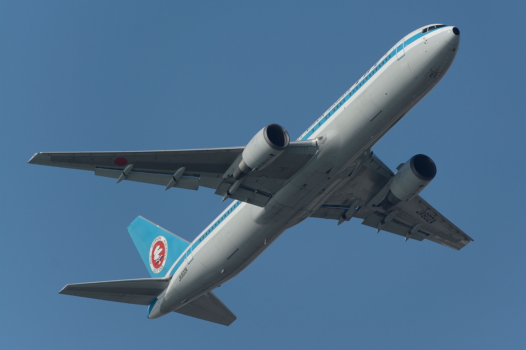 Boeing 767-300 / JA602A -モヒカンジェット- : SKY LOUNGE Boeing 767-300 / JA602A -モヒカンジェット- : SKY LOUNGE