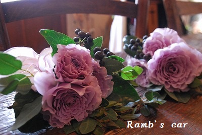 生花のコサージュとミニｂｏｕｑｕｅｔレッスン Ramb S Ear ﾗﾑｽﾞｲﾔｰ