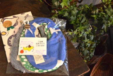 ご近所のお店情報_d0263815_17543649.jpg