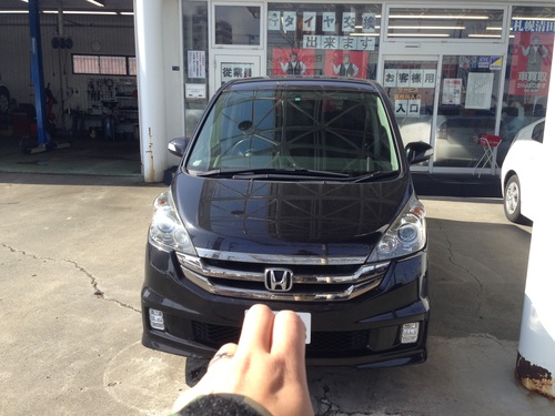 K様103円カーワゴンR御成約・100万円以下専門店・軽自動車・ヴォクシー・ノア・タント・ラパン_b0127002_17386100.jpg