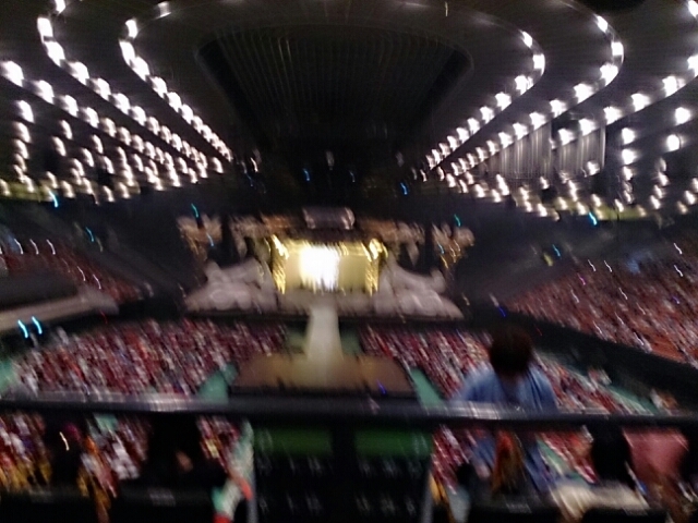 a Goldsymphony 大阪城ホール 日常生活 O O a Goldsymphony 大阪城ホール 日常生活 O O