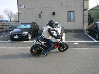 KTM 690 DUKE R_d0027711_12314915.jpg