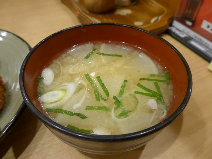 吉祥寺「とんかつ 美とん」へ行く。_f0232060_332081.jpg