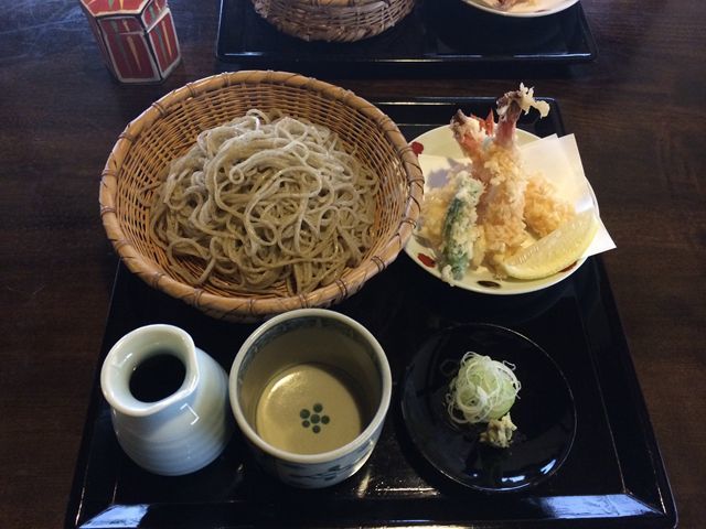 それは 天ざるの季節_e0271890_23543410.jpg