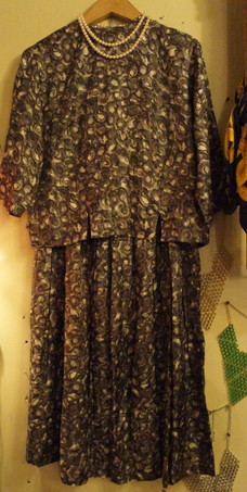 FORMAL ONE-PIECE DRESS_f0144612_20462231.jpg
