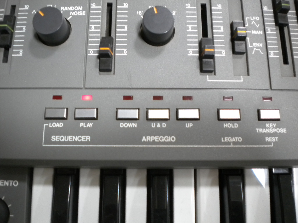 Roland SH-101懐古記 : 風流音色まねゑもん Roland SH-101懐古記 : 風流音色まねゑもん