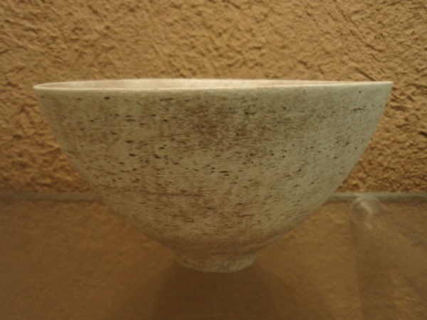 越智伸明陶展 明日からです_b0132442_18504182.jpg