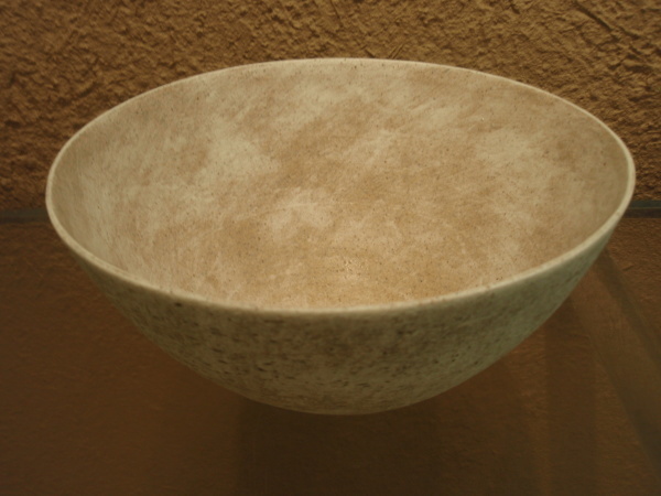 越智伸明陶展 明日からです_b0132442_18505014.jpg