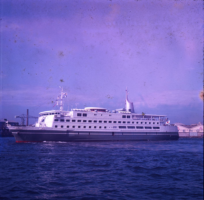 f0344614_22324097.jpg