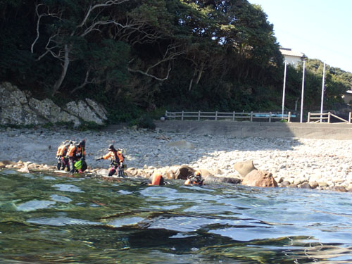2015年3月11日(水・晴れ)宍喰・竹ヶ島_d0164831_14171619.jpg