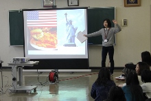 五泉市立五泉小学校においてワークショップ「ちがうっておもしろい!」を行いました。_c0167632_15461439.jpg