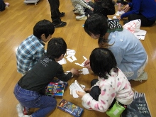 新潟市立豊栄南小学校においてワークショップ「ちがうっておもしろい!」を行いました。_c0167632_16423282.jpg
