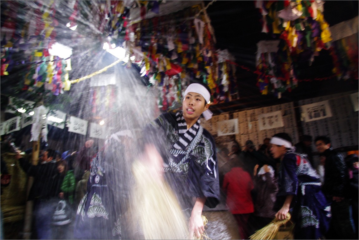 布川の花祭り（湯ばやし）_d0058445_1453323.jpg