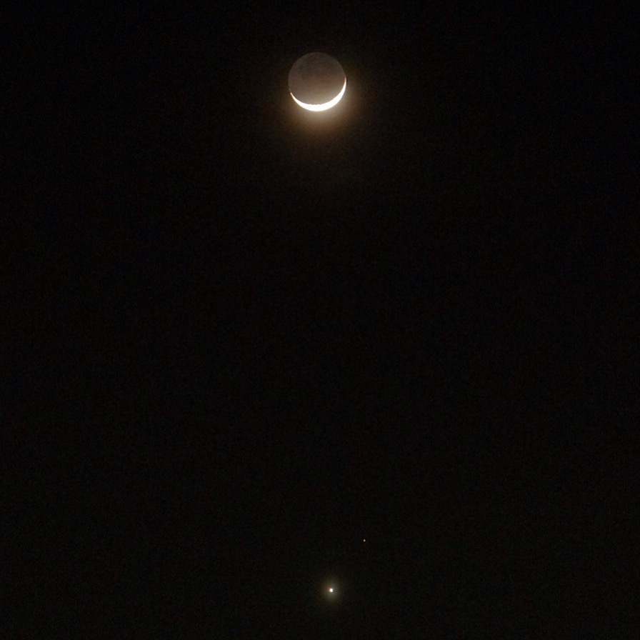 三日月と金星と火星_f0138807_1014546.jpg