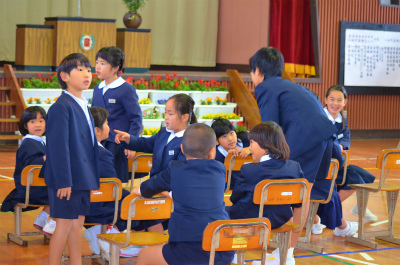 諸鈍小中学校卒業式!_e0028387_1473797.jpg