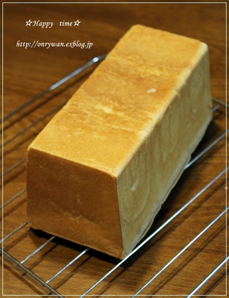 豚キャベ厚揚げの味噌炒め弁当と角食パン♪_f0348032_19162613.jpg
