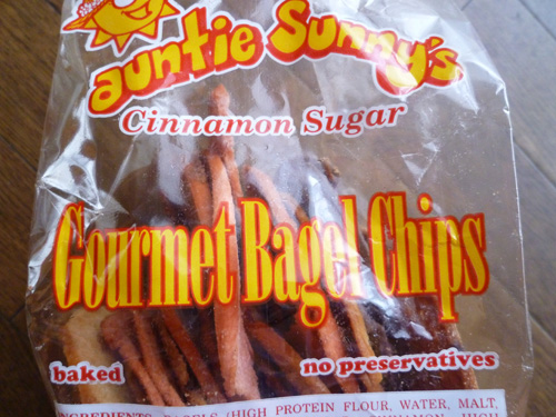 Lox of Bagles Gourmet Bagel Chips Cinnamon Sugar_c0152767_21192027.jpg
