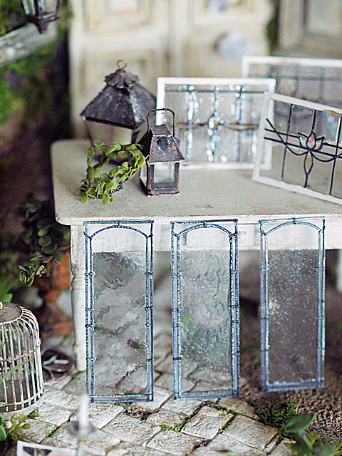 miniature* アンティーク風 ステンドガラス。息子の喘息。_e0172847_11511758.jpg