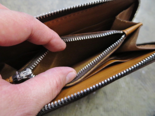大人の春財布。。。SIMPLE STUDS LONG WALLET By HTC_d0152280_238122.jpg