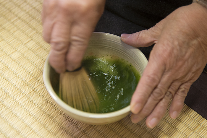 < 奈良・高山、茶筅の里の伝統工芸 >_c0183700_18424076.jpg