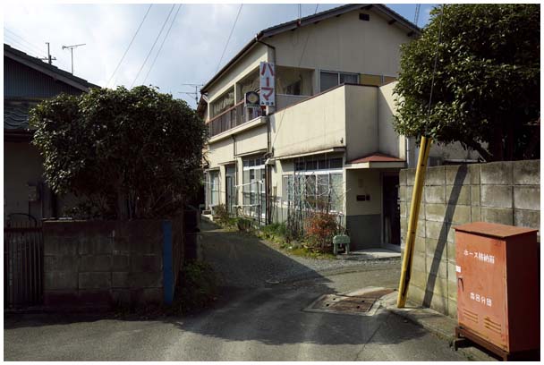 丸福アパート_d0272207_1520545.jpg