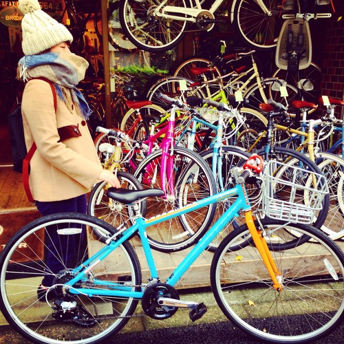 ☆今日のバイシクルガール10本立て☆ 自転車 女子 おしゃれ ミニベロ クロスバイク ロード_b0212032_2013146.jpg