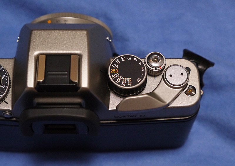 CONTAX S2 <その2> : 寫眞機萬年堂 - since 2013 - CONTAX S2 <その2> : 寫眞機萬年堂 - since 2013 -