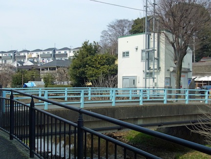 f0206939_16121598.jpg
