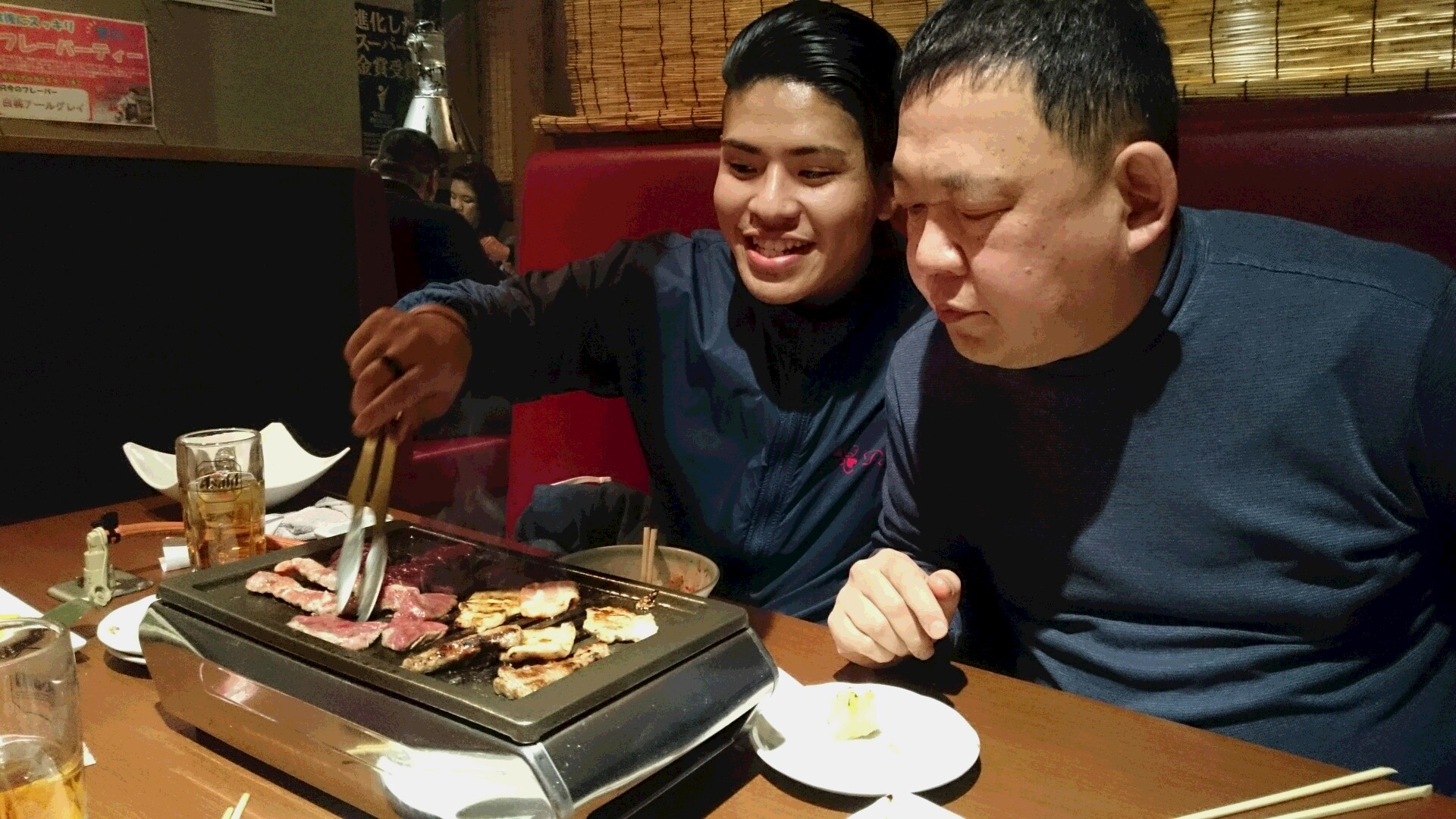 本日焼き肉 「食べちゃー」です。。_f0065444_2003649.jpg