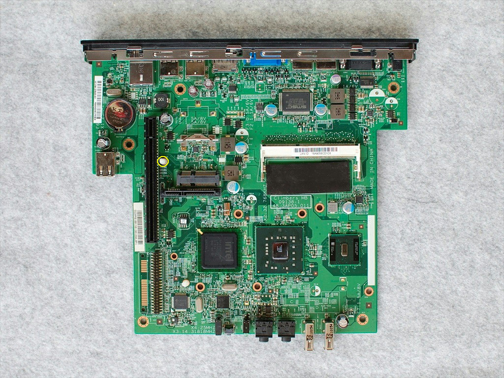 HP Compaq t5740 / t5745 の改造(SOL313-0) == その2 ==_f0175344_1428554.jpg