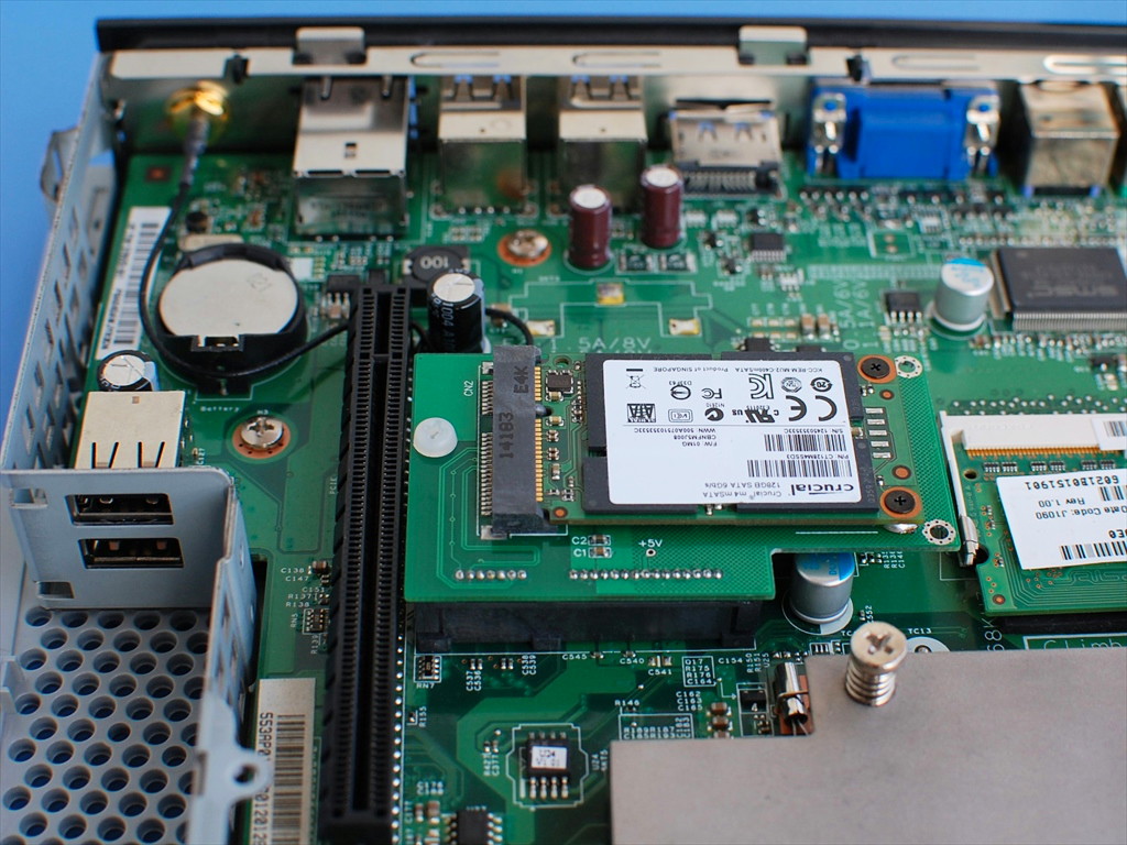 HP Compaq t5740 / t5745 の改造(SOL313-0) == その2 ==_f0175344_1439270.jpg