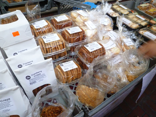 HYATT FARMERS MARKET(ハイアット・ファーマーズ・マーケット)_c0152767_22235053.jpg