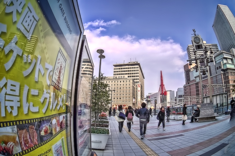 大阪駅前　観覧車の見える風景。_a0160618_09041725.jpg