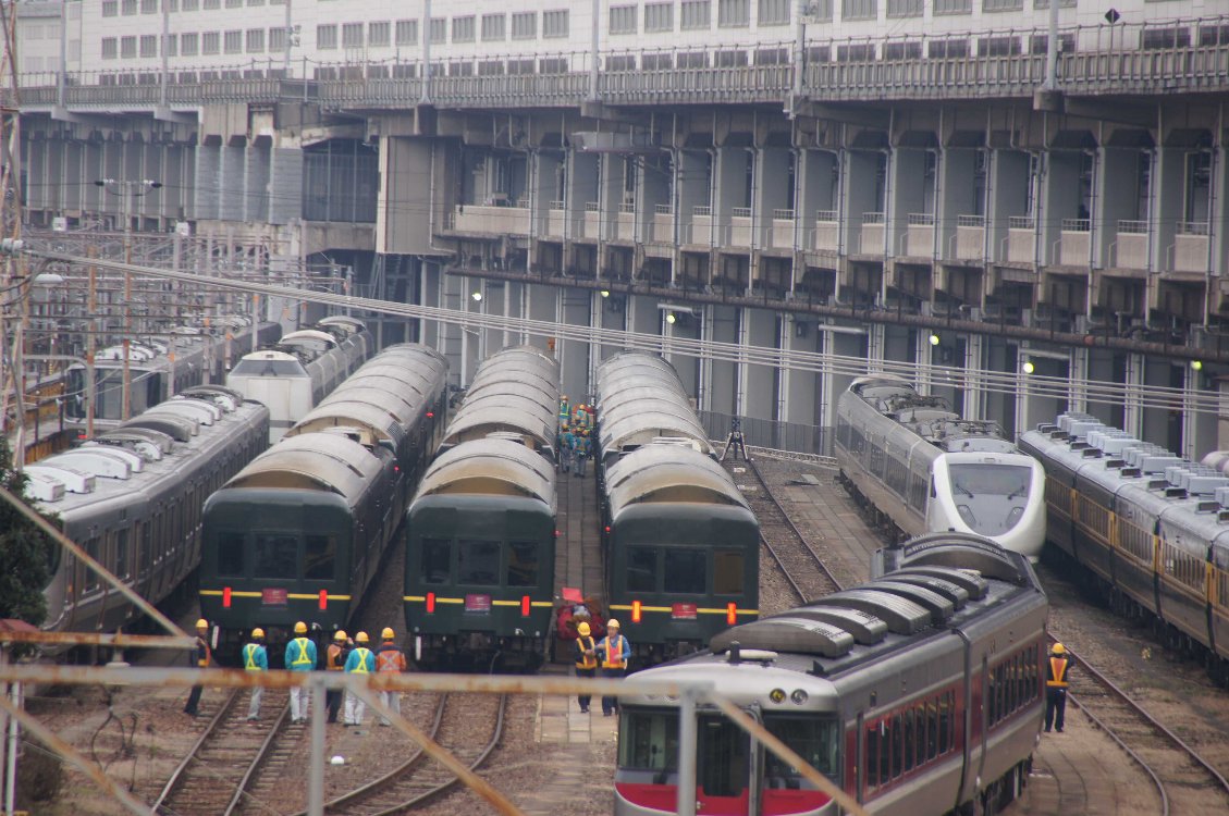 トワイライト三編成すべて揃いぶみ In新大阪 宮原車庫 暮らし英語楽しみながら