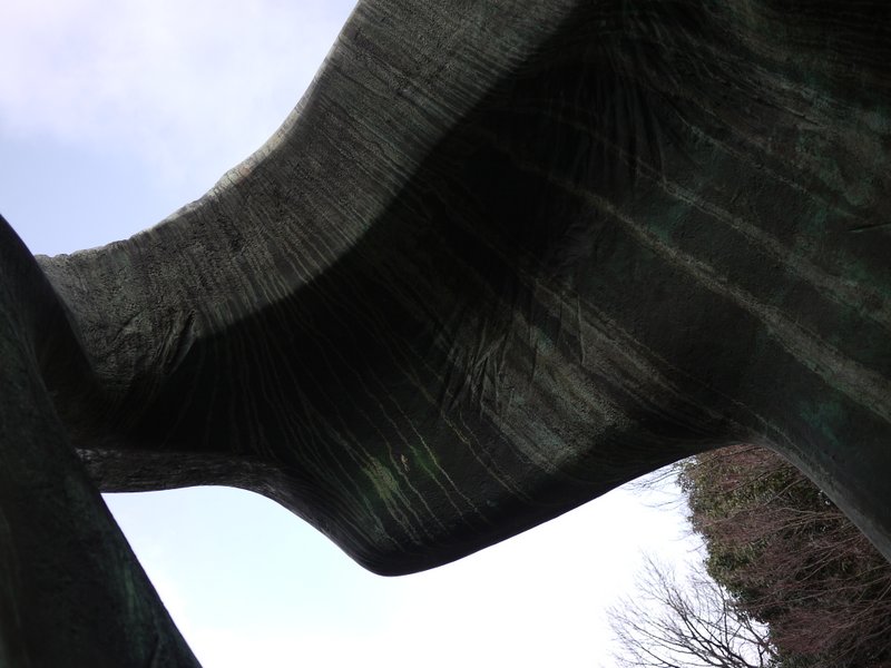 広島市現代美術館~野外彫刻~_b0190540_16561010.jpg