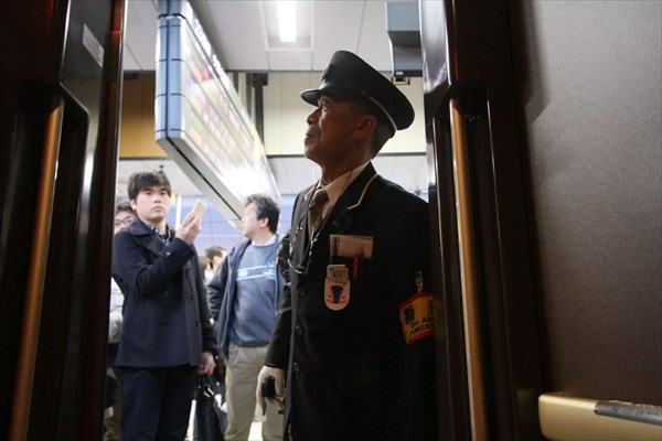 一番列車でいこう♪(3完結 一番列車から東京往復一番のりっ)_d0179447_13402.jpg