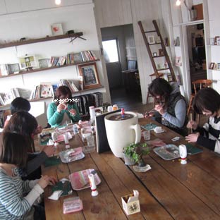 27.3.16　HashigoCafe workshop 3月「シャビーなデスク」_f0173188_14512483.jpg