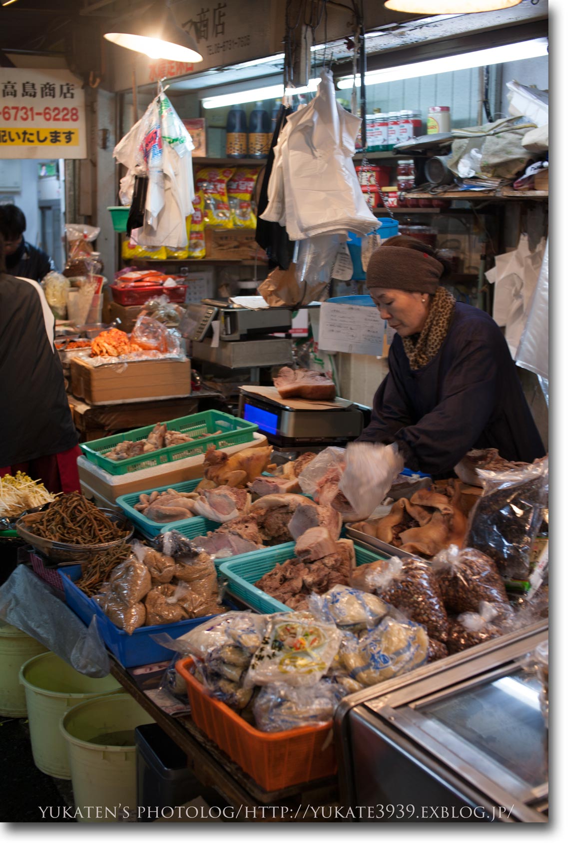 鶴橋商店街 #2_c0136524_16312.jpg