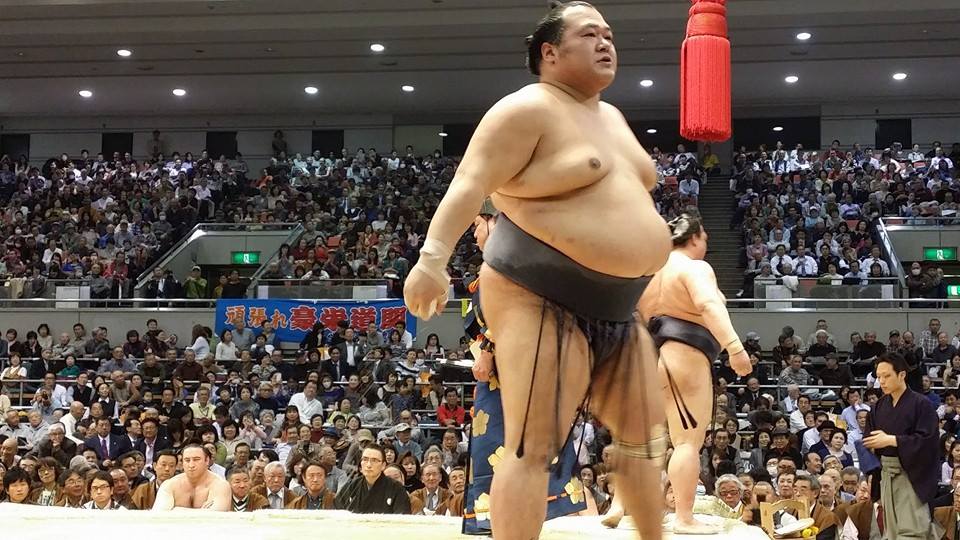 大阪府立体育館で、我々の仲間、時津風部屋の時天空関と木曽満（松ちゃん）を応援！_c0186691_0512447.jpg