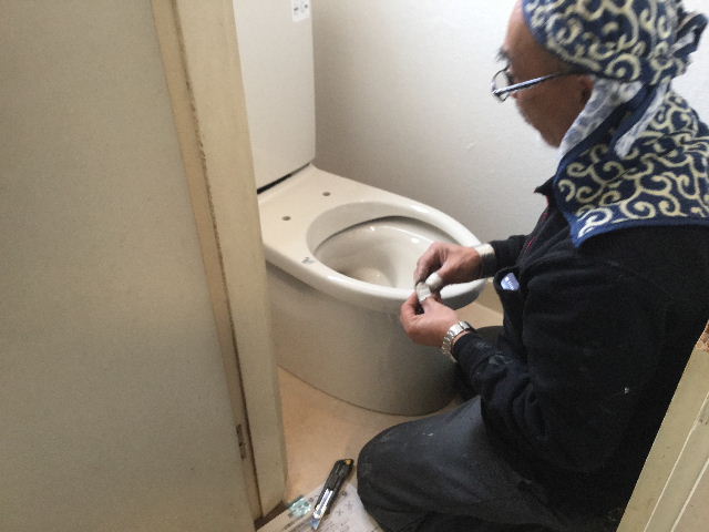 トイレリフォーム工事_f0031037_20235180.jpg