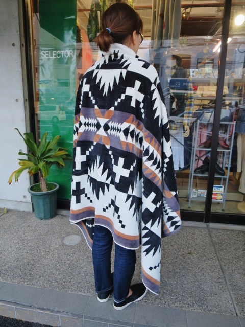 春のレジャーの御伴に♪♪♪ Pedleton ・・・ NATIVE柄 BATH TOWEL!★!_d0152280_7223077.jpg