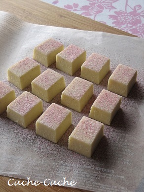 春を感じる 桜の生チョコ✿_d0319943_0381274.jpg
