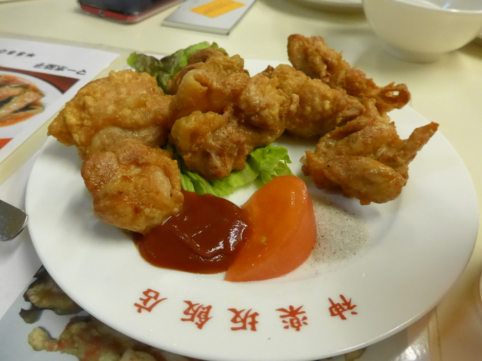 「神楽坂飯店」のジャンボ餃子を食べる。_f0232060_1513055.jpg